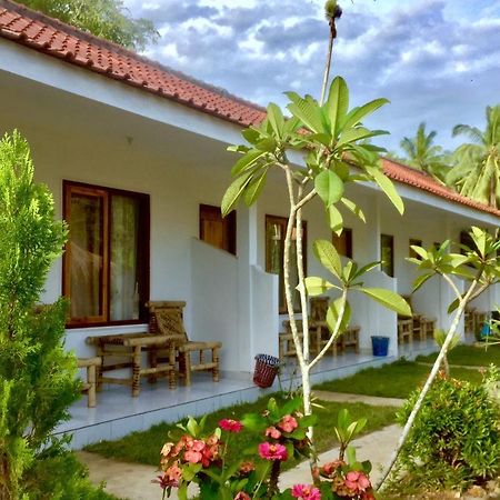 Chemel Homestay Kuta  Zewnętrze zdjęcie
